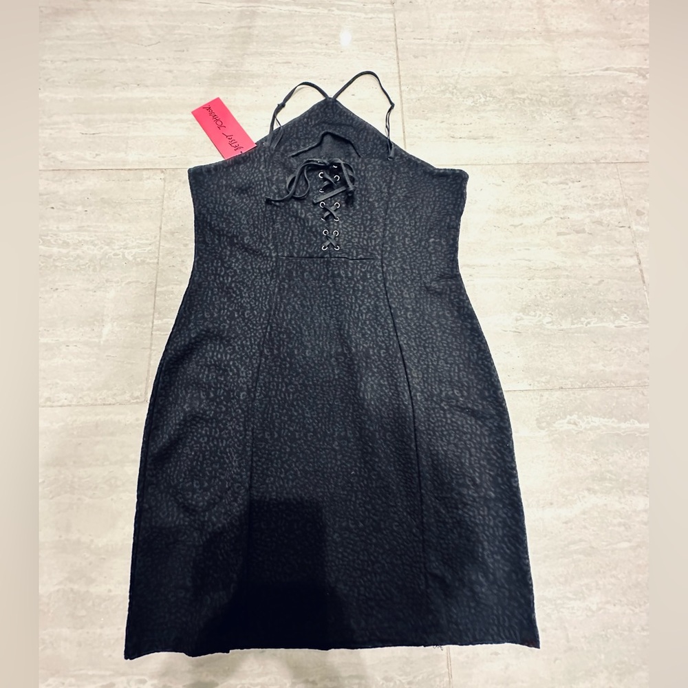 Best and final price NWT BETSY JOHNSON DRESS WITH GROMMET CRISSCROSS BLK  Sz XL